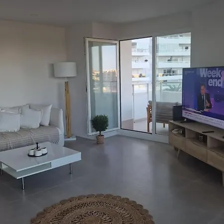 Apartment Avec Vue Piscine