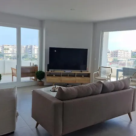 Avec Vue Piscine Apartment *